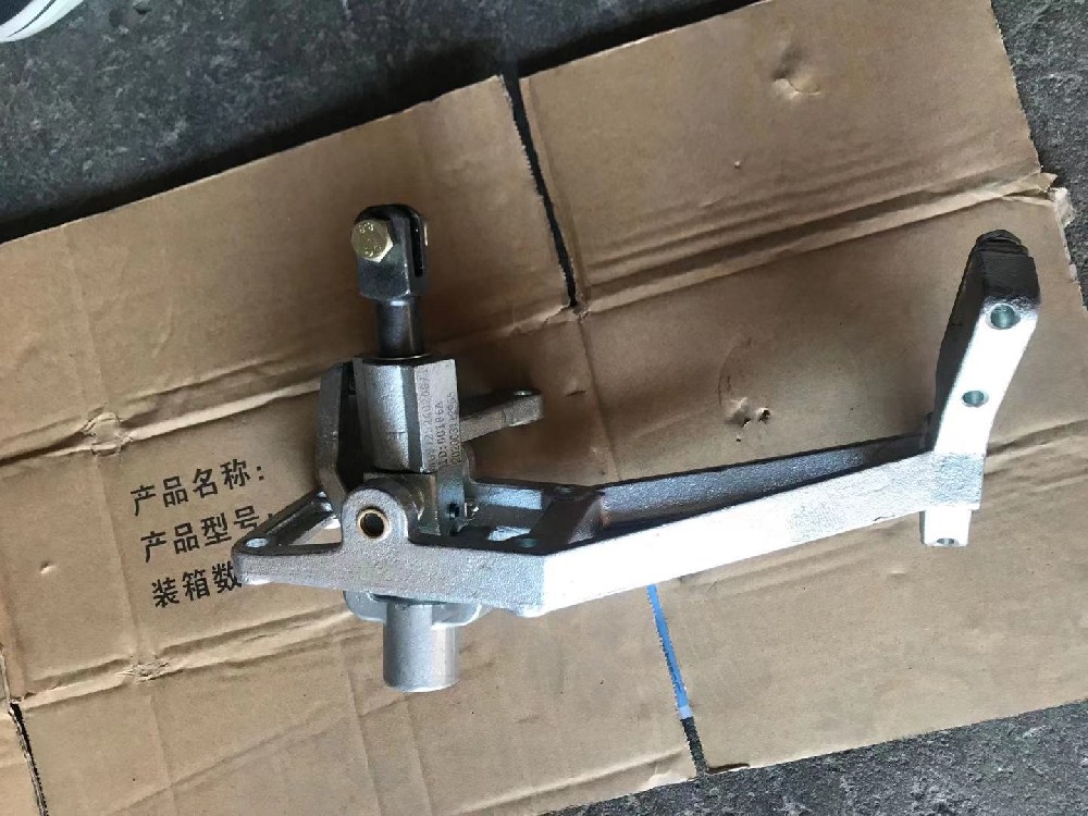 操縱機(jī)構(gòu)