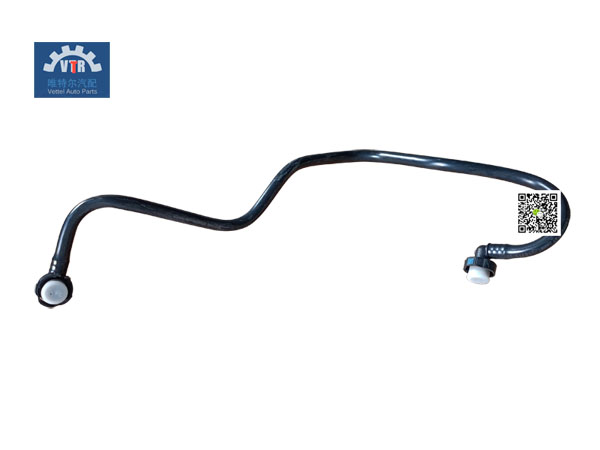 082V06303-5690   空壓機(jī)進(jìn)水管 Air compressor inlet pipe  SINOTRUK  HOWO N5G  Truck engine MC07 parts