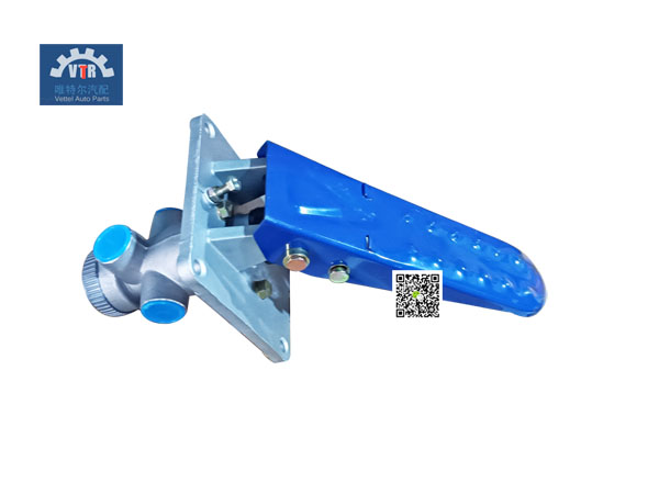 800901158  氣制動(dòng)閥總成 Gas brake valve assembly  徐工裝載機(jī)  XCMG-LW300FN  重量：1.65kg